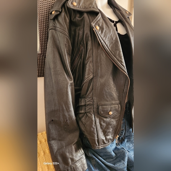 Siena Studio Women's Classic Black Leather Jacket - Picture 9 of 11